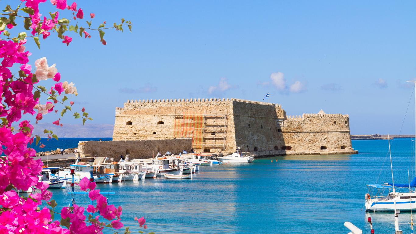 heraklion-harbor-crete