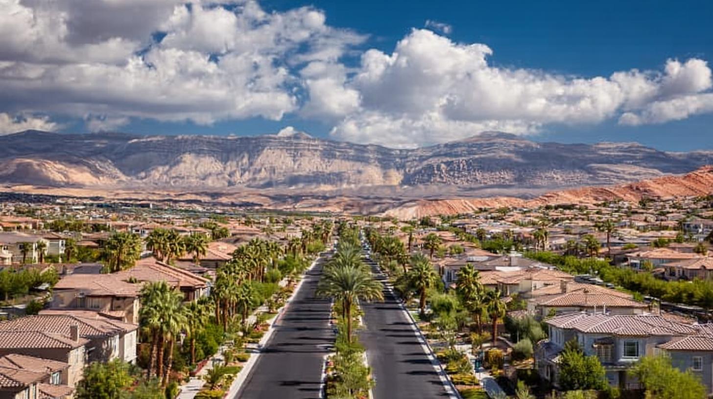 travelnerd-httpssmjrun9tztvxmoy3e-summerlin-las-vegas---ar-5436311d-bc2f-40b0-91b7-eba1130575b3-3