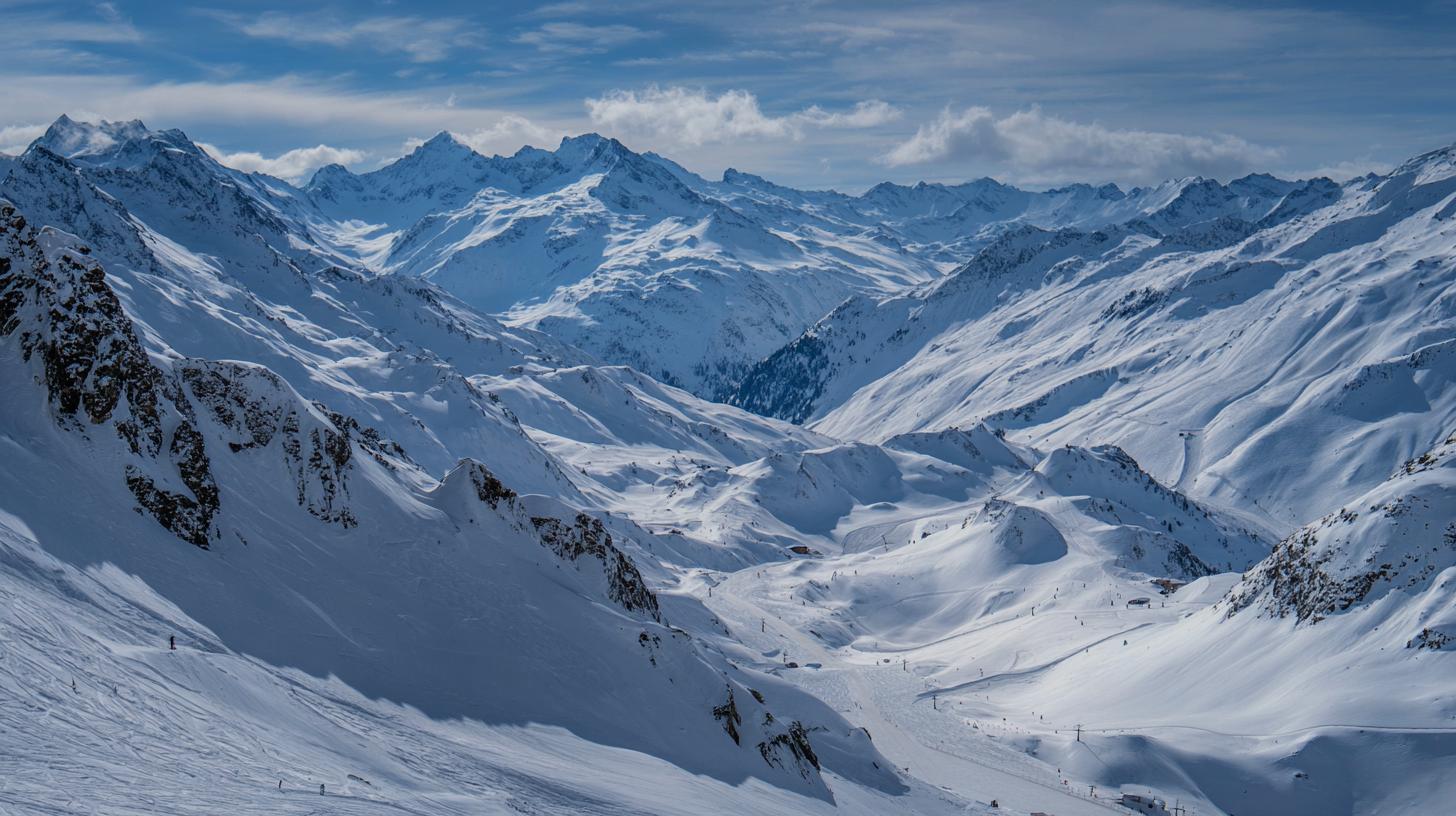 travelnerd-wide-scenic-view-of-alpine-ski-circuit-terrain-ins-371242f9-4848-421a-a677-0c6a17968819-1