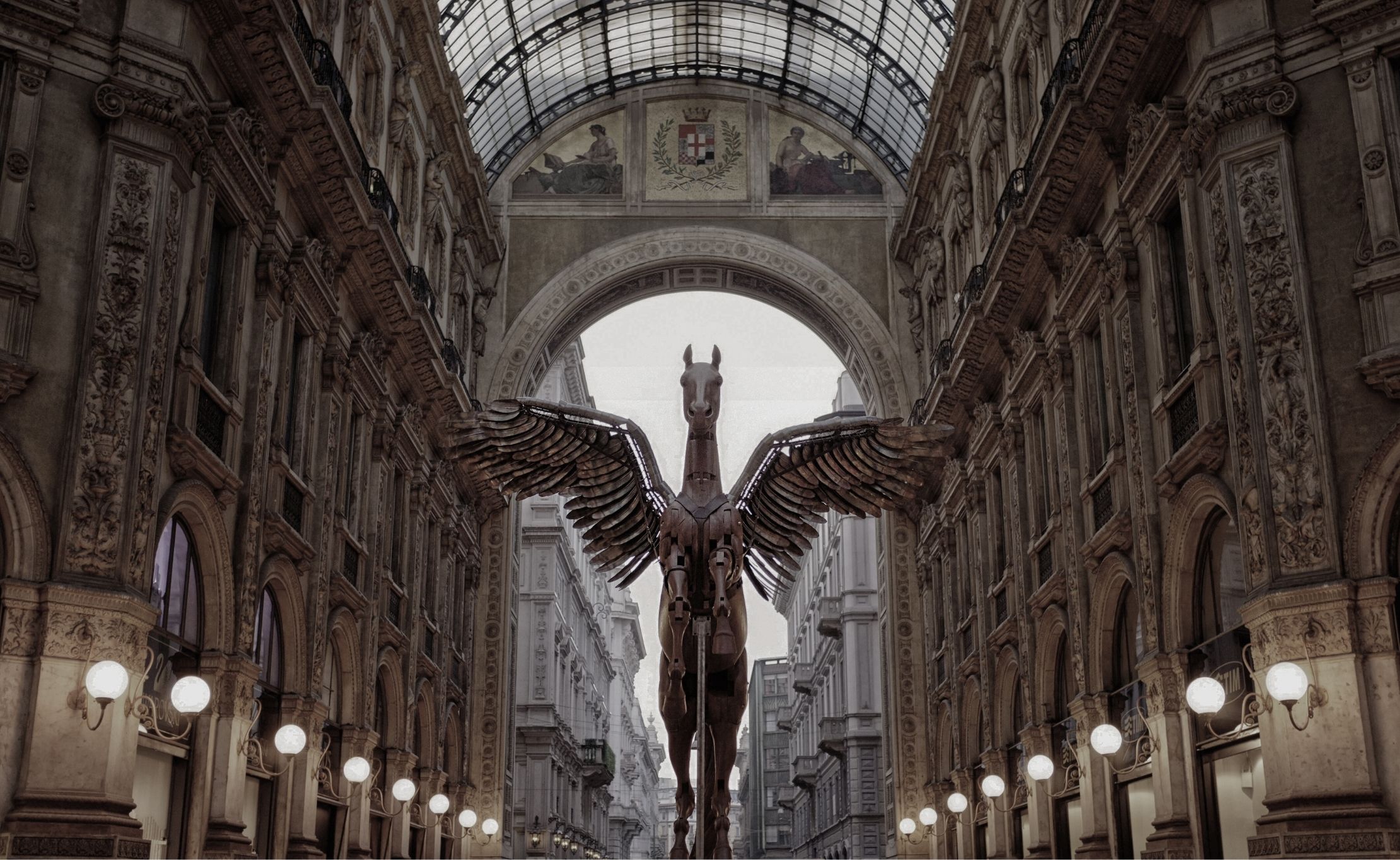 Statue of a horse with wings mvr1-op