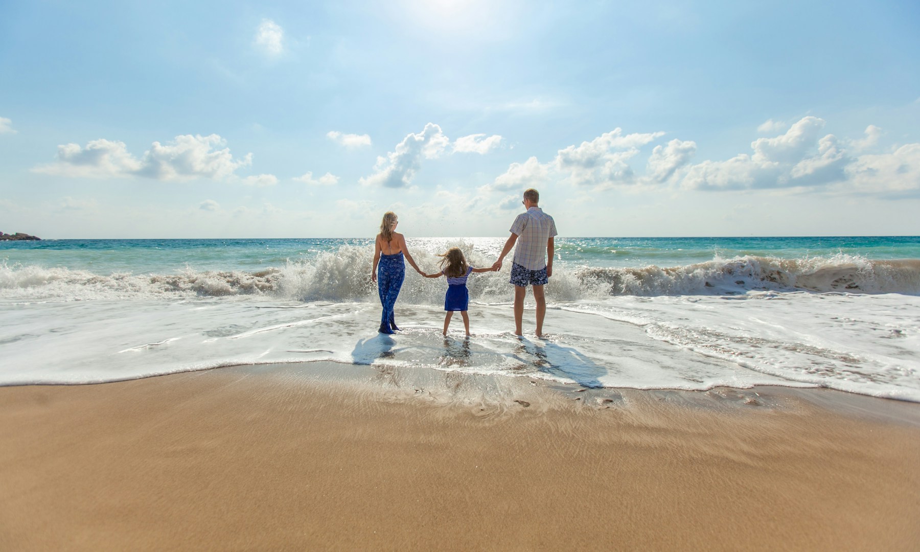 Family Fun in Paradise - By The Thompsons