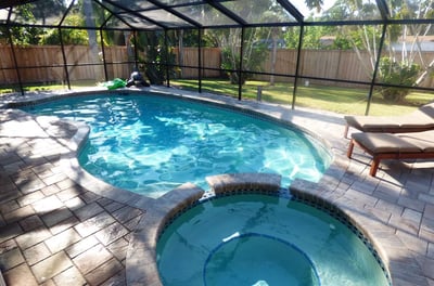Homw with Heated Saltwater Pool & Spa