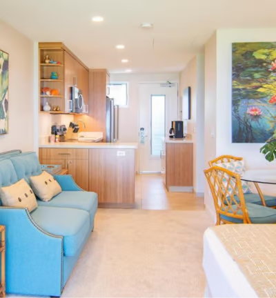 A room at Napili Surf Beach Resort