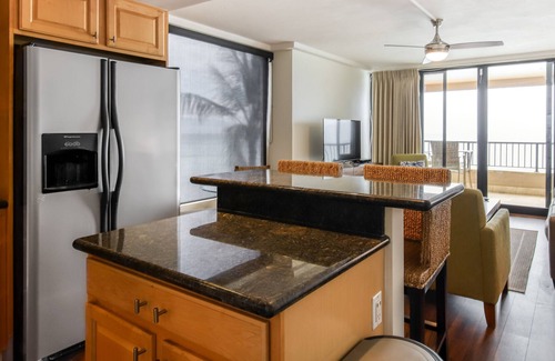 MK 301 Oceanfront Condo in Lahaina