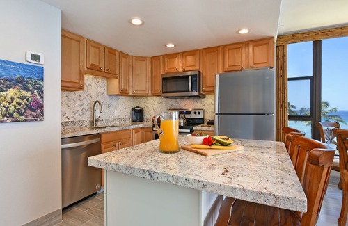 MK 601 Remodeled Oceanfront Condo