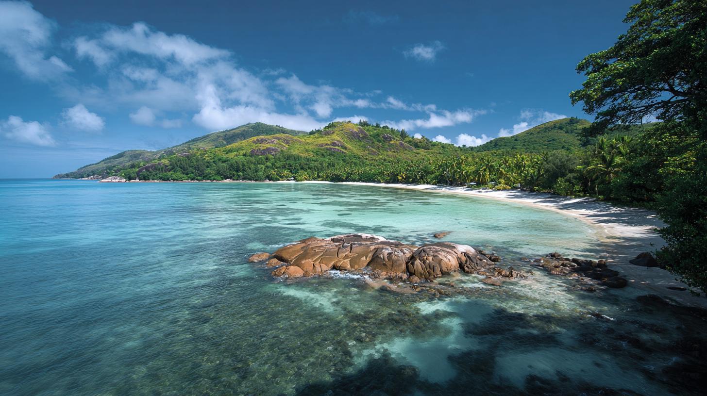 travelnerd-httpssmjrunwsa7jfjvlis-praslin-island---ar-169---d19cfd20-7024-442c-b695-848aef900eab-3